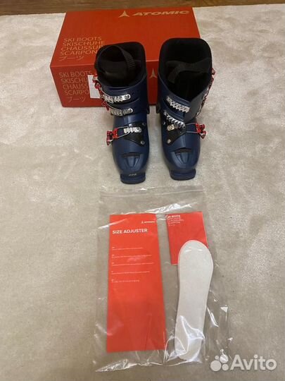 Горнолыжные ботинки детские Atomic 21-21,5