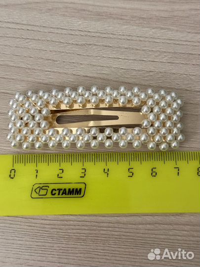 Заколки для волос