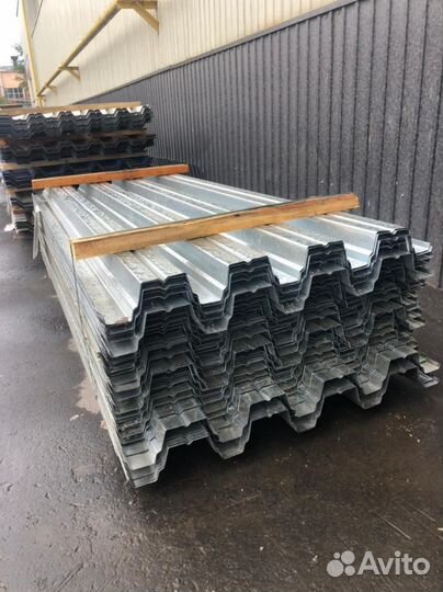 Профилированный лист металлопрофиль бесцветный и д
