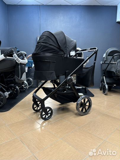 Коляска с рождения Espiro Yoga Black компактная