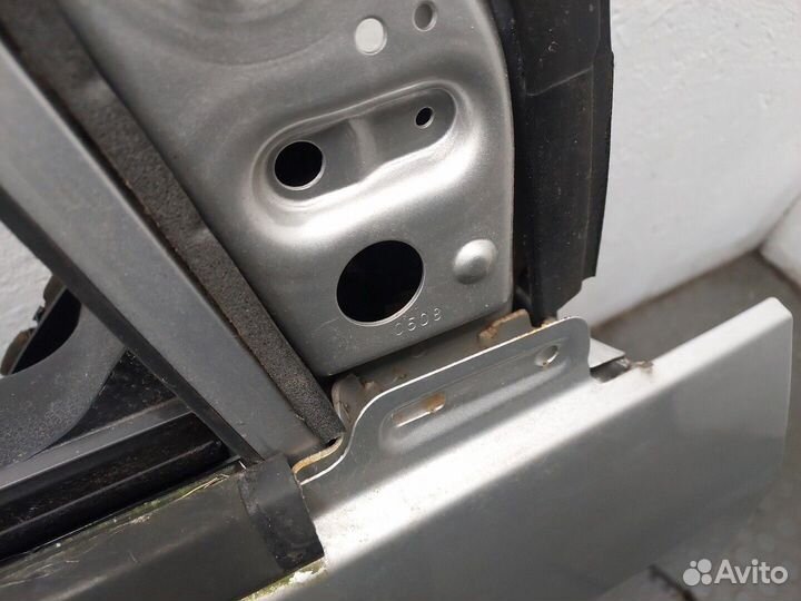 Дверь боковая правая передняя Ford Fusion