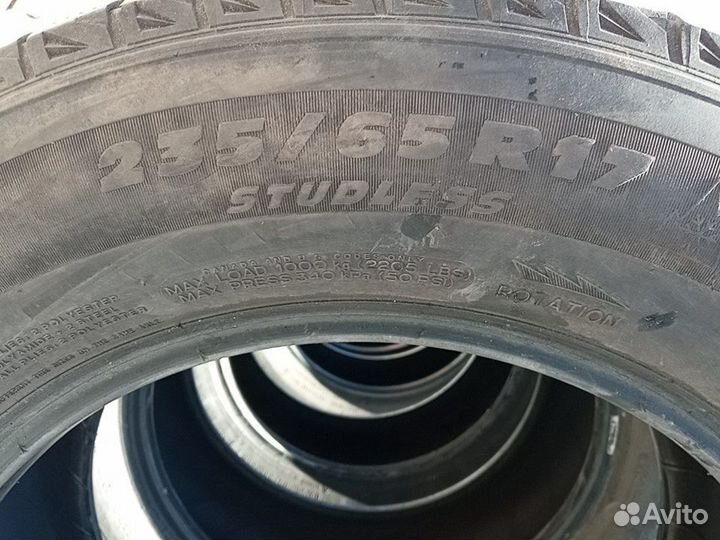 Michelin X-Ice 235/65 R17