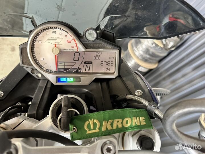 BMW s1000r