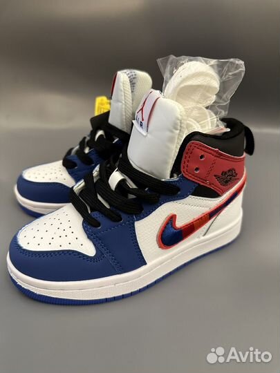 Кроссовки nike air jordan детские