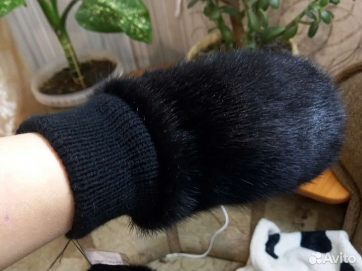 Варежки из норки