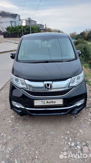 Honda Stepwgn 1.5 CVT, 2015, 110 000 км