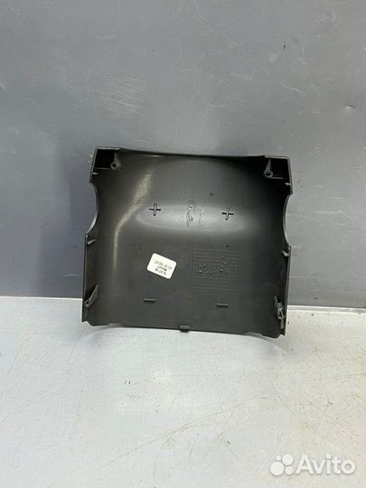 Кожух рулевой колонки Audi A8 D3 3.2 2007