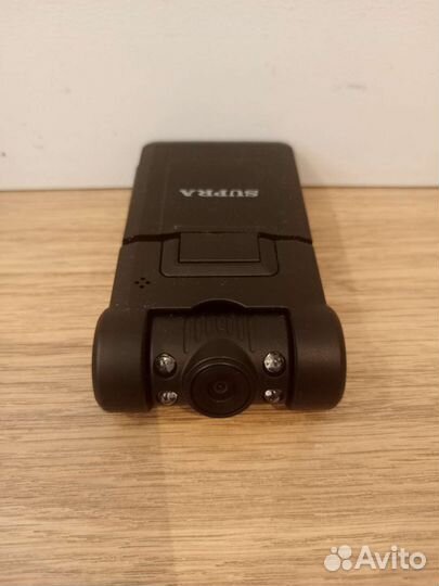 Видео регистратор Supra SCR-610