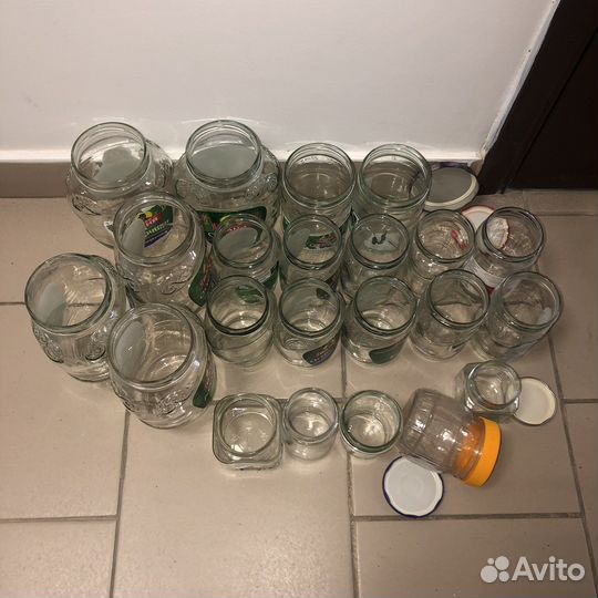 Банки в ассортименте бесплатно