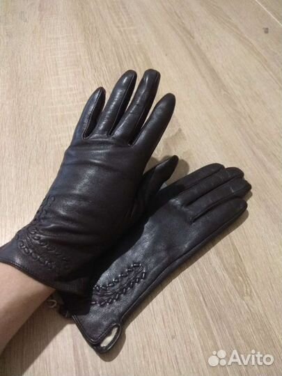 Перчатки женские новые