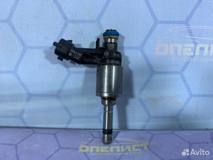 Форсунка топливная Opel Insignia A A20NFT