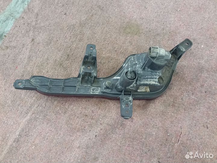 Фонарь противотуманный задний правый kia sorento 4