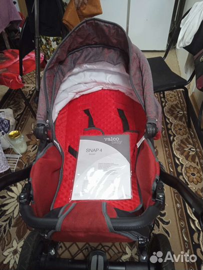 Прогулочная коляска в хорошем состоянии