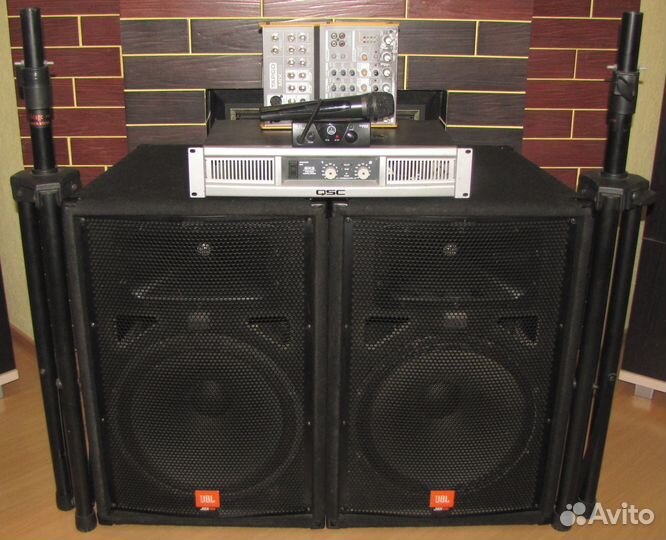 Колонки JBL 1000W Усилок Микшер Микрофон Штативы