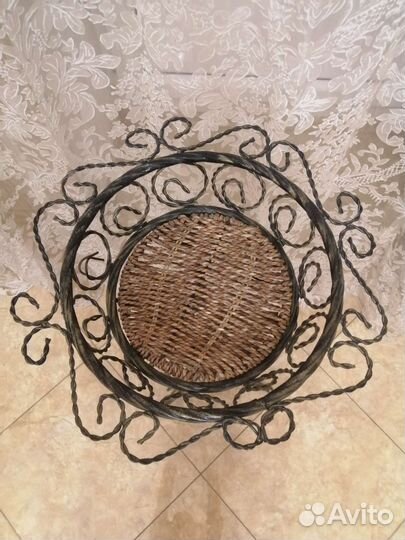 Подставка для цветов