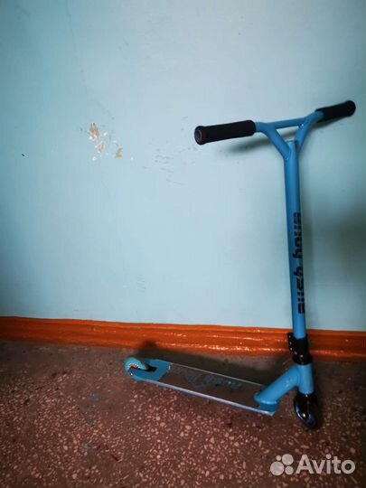 Трюковой самокат