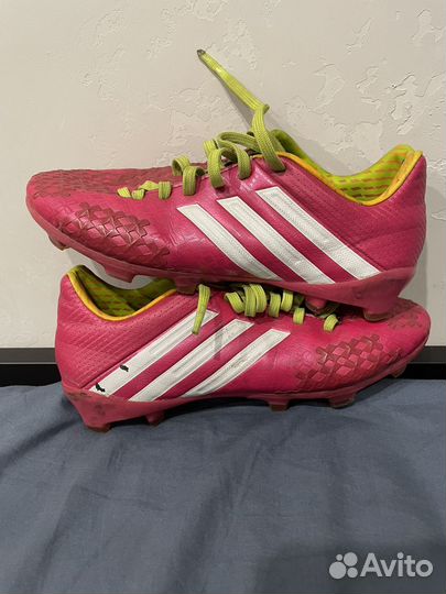 Бутсы adidas predator