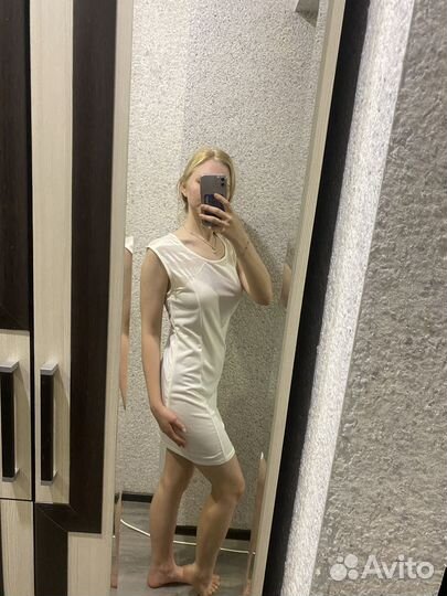 Платье женское 42 44