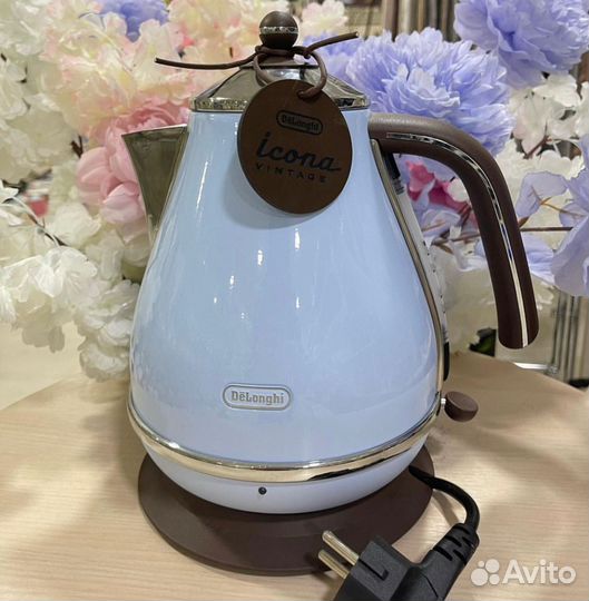 Чайник delonghi