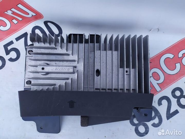 Bose Mazda CX-7 Усилитель