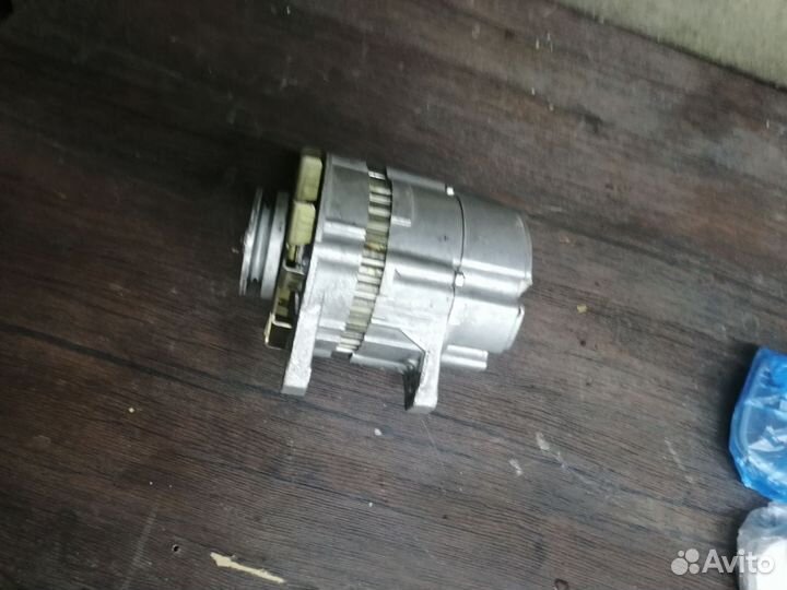 Гениратор на УАЗ 55а