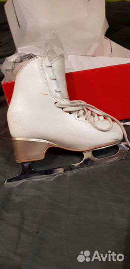 Фигурные коньки edea overture 195C