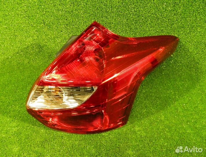 Фонарь задний правый хб Ford Focus 3 новый