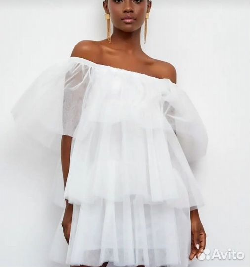 Платье белое