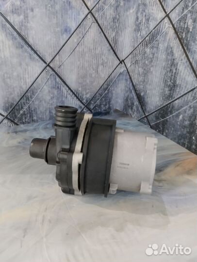 Дополнительный насос ож BMW F07 F10 F06 F01 E70