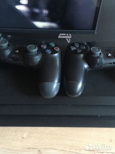 Sony playstation 4 pro 1tb