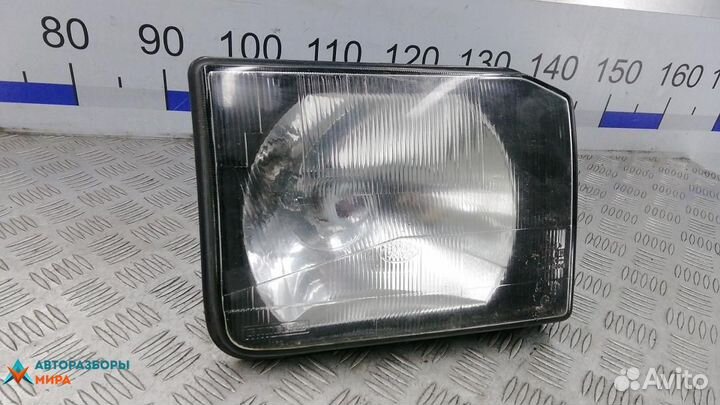 Фара правая Land Rover Discovery 2 2001