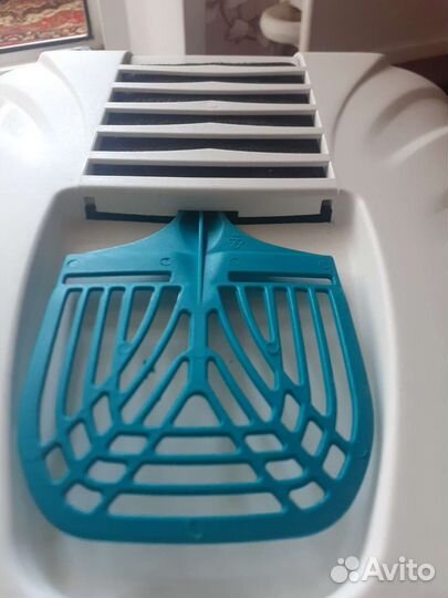 Лоток домик для кошек новый