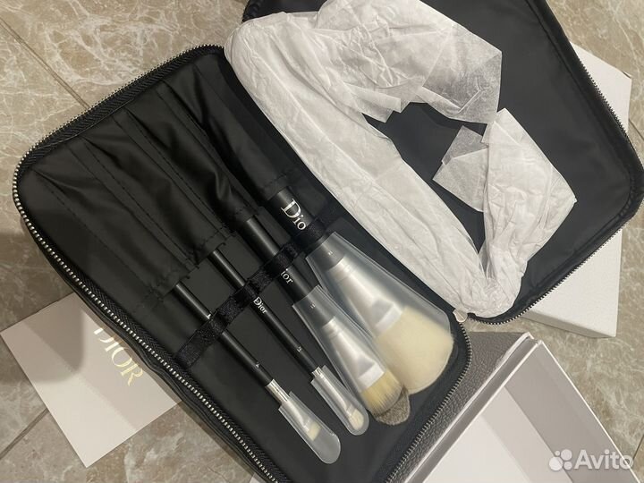 Набор кистей Dior