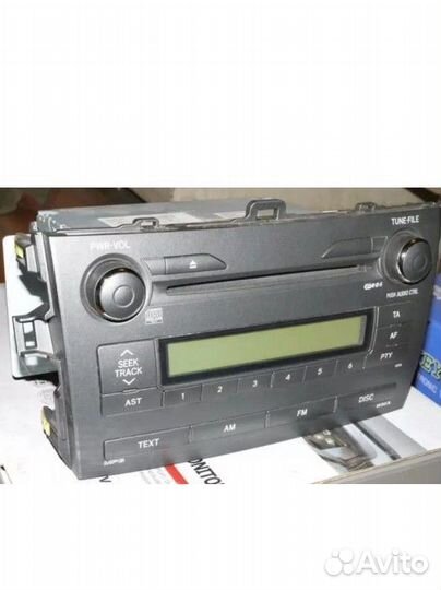 Штатная магнитола на toyota corolla 150