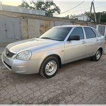 ВАЗ (LADA) Priora 1.6 MT, 2013, 67 000 км, с пробегом, цена 617 000 руб.