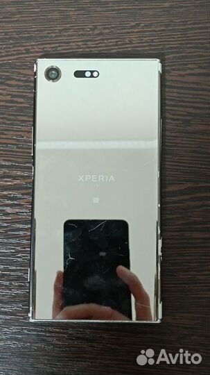Sony Xperia XZ Premium, 4/64 ГБ