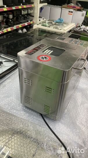 Хлебопечка Redmond RBM-M1910