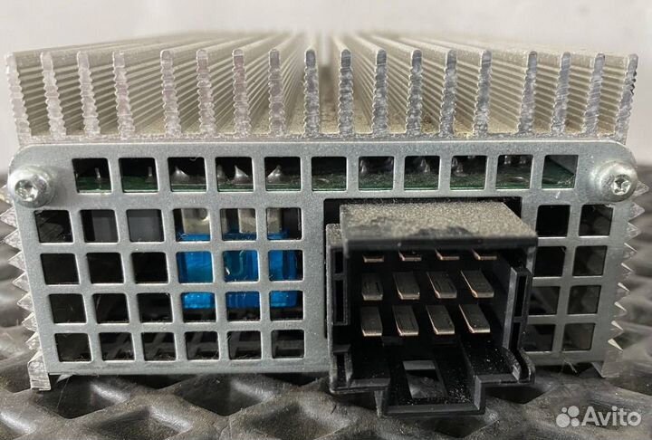 Преобразователь напряжения Volvo FH4 21255320