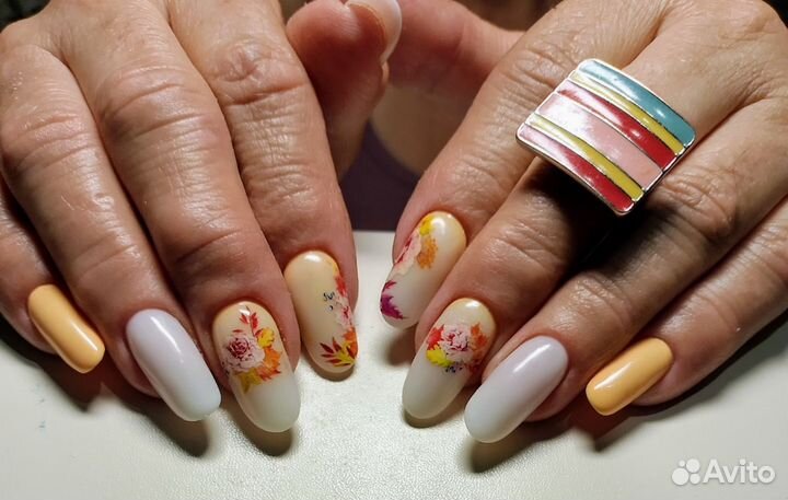 Мастер маникюра