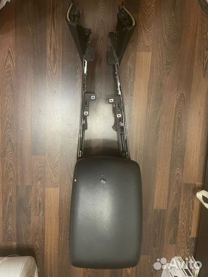 Подлокотник тунель infiniti fx 2 рестайлинг qx70