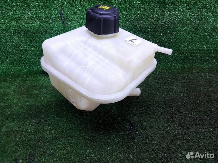Бачок расширительный Nissan Qashqai+2 (JJ10) 2008