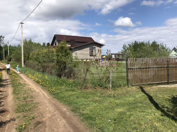 Дом 240 м² на участке 30 сот.