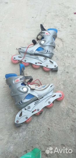 Роликовые коньки