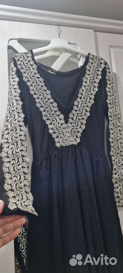 Платье