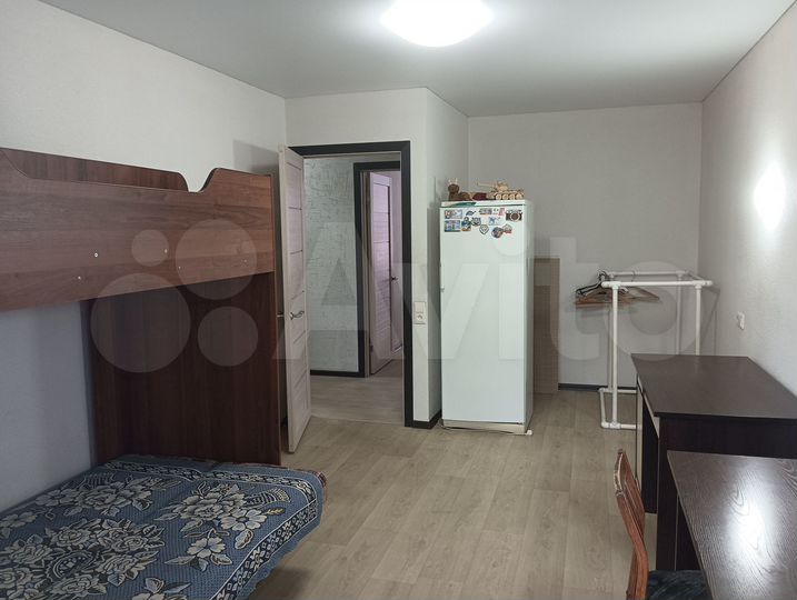 2-к. квартира, 43 м², 4/5 эт.