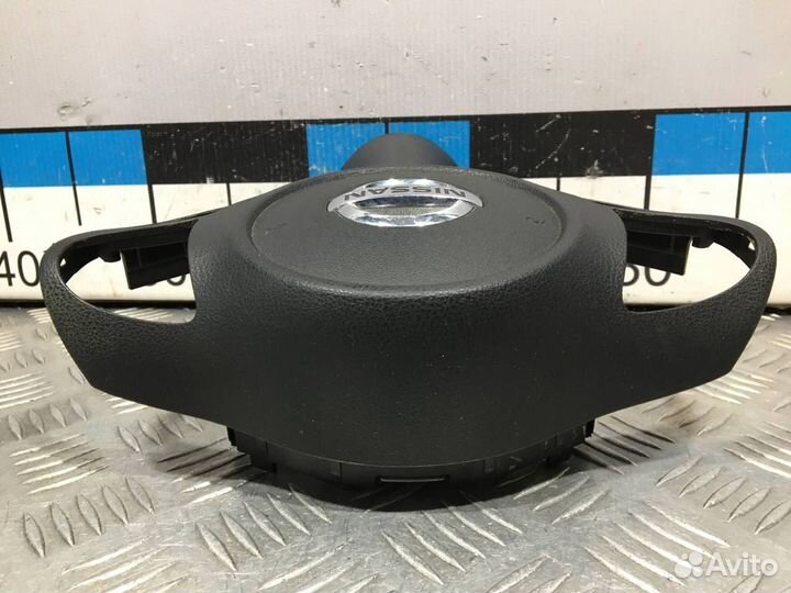 Б/У Подушка безопасности в рулевое колесо#001