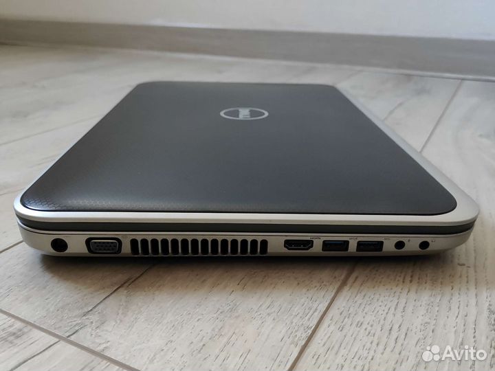 Dell inspiron 7720