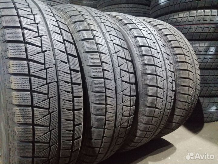Bridgestone Blizzak Revo GZ 205/55 R16