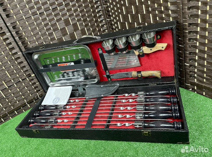 Подарочные наборы шампуров в кейсе