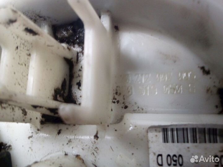 Насос топливный для Audi A4 B7 8E0919050AE